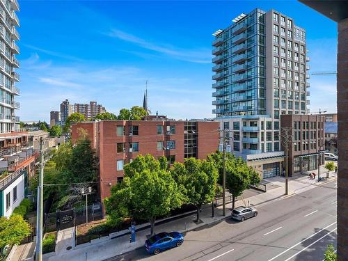 509-845 Johnson St, Victoria, BC - Outdoor With Balcony With Facade