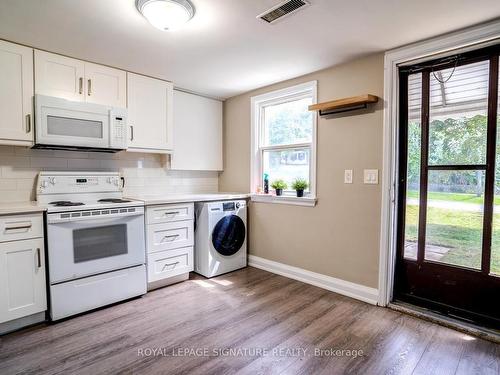 5 John St, Halton Hills, ON - Indoor Photo Showing Kitchen