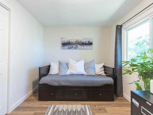 Main-55 Burness Dr, St. Catharines, ON - Indoor Photo Showing Bedroom