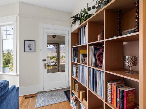 651 Pleasant Street, Kamloops, BC - Indoor Photo Showing Other Room