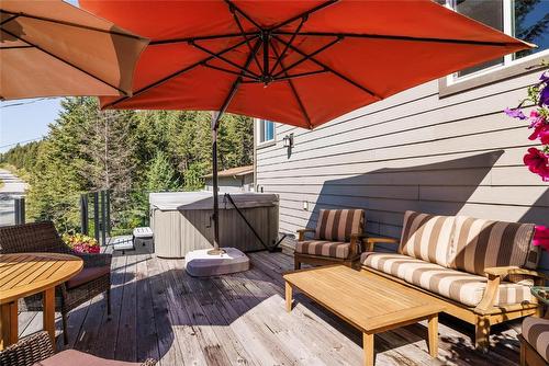 8514 Sun Valley Road, Kelowna, BC - Outdoor With Deck Patio Veranda With Exterior