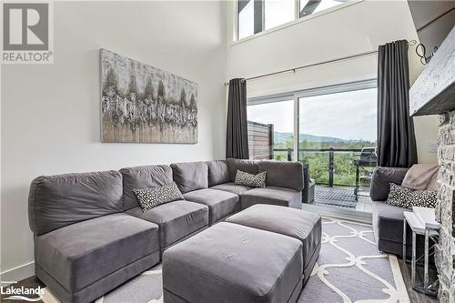 12 Beausoleil Lane Unit# 304, The Blue Mountains, ON - Indoor Photo Showing Living Room