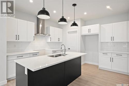 346 Dziadyk Bend, Saskatoon, SK - Indoor Photo Showing Kitchen With Double Sink With Upgraded Kitchen