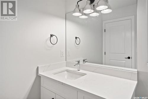 346 Dziadyk Bend, Saskatoon, SK - Indoor Photo Showing Bathroom