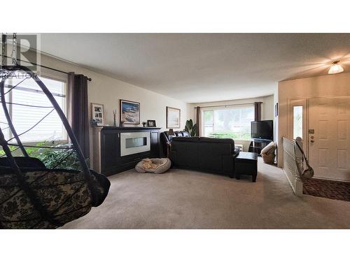 1132 Wintergreen Drive, Kelowna, BC - Indoor