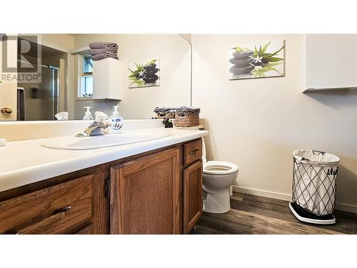 1132 Wintergreen Drive, Kelowna, BC - Indoor Photo Showing Bathroom