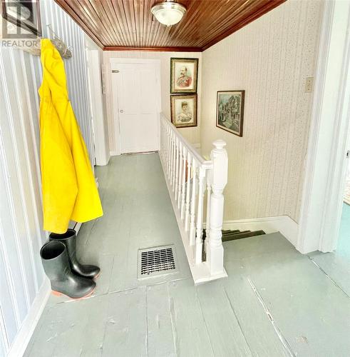 35-37 Garretts Road, Port Blandford, NL - Indoor Photo Showing Other Room