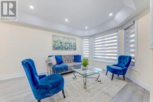 15 Bottrell Street N, Clarington, ON - Indoor Photo Showing Living Room