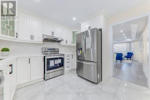 15 Bottrell Street N, Clarington, ON - Indoor Photo Showing Kitchen