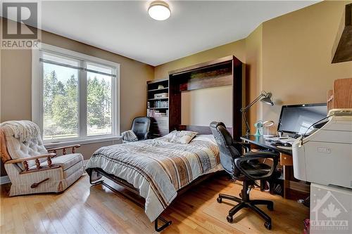 879 9Th Line Road, Carleton Place, ON - Indoor Photo Showing Bedroom