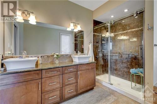 879 9Th Line Road, Carleton Place, ON - Indoor Photo Showing Bathroom