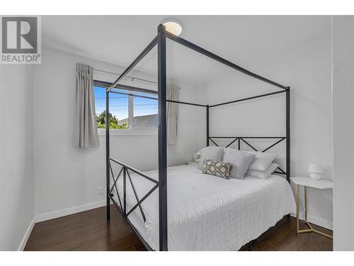 1301 Ponderosa Road, West Kelowna, BC - Indoor Photo Showing Bedroom