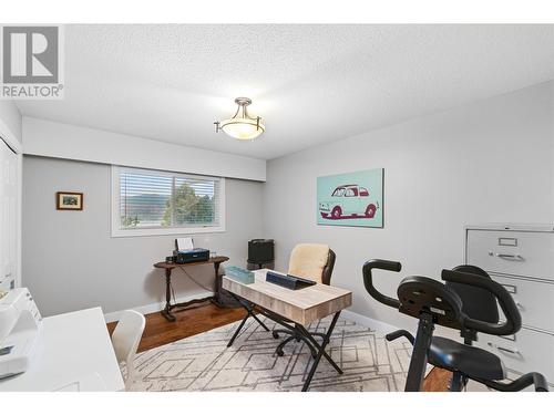 3051 Ourtoland Road, West Kelowna, BC - Indoor