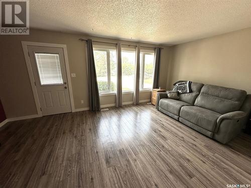 323 Government Road, Stoughton, SK - Indoor Photo Showing Living Room