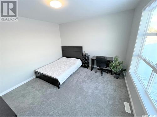 701 Bay Street, Hudson Bay, SK - Indoor Photo Showing Bedroom