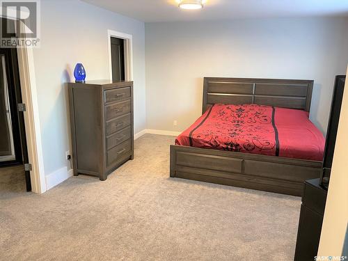 701 Bay Street, Hudson Bay, SK - Indoor Photo Showing Bedroom