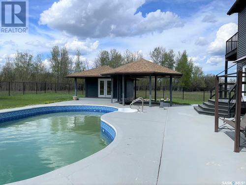 701 Bay Street, Hudson Bay, SK - Outdoor With In Ground Pool With Backyard