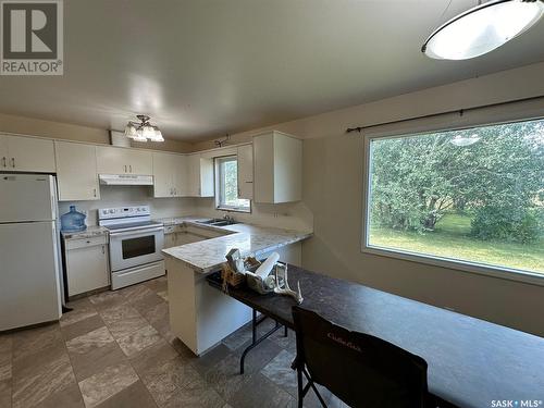 Temple Land  "T", Hudson Bay Rm No. 394, SK - Indoor Photo Showing Kitchen With Double Sink