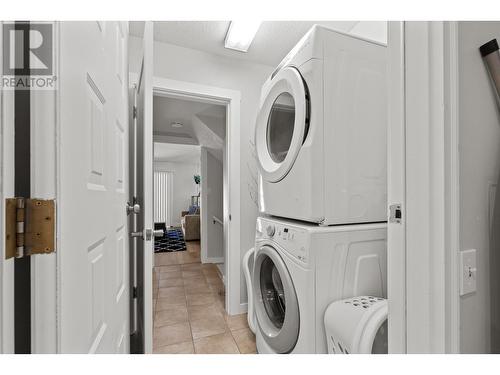 150 Jupiter Court, Kelowna, BC - Indoor Photo Showing Laundry Room