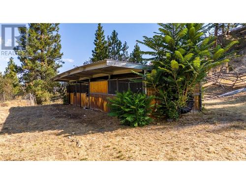 2063 Carmi Road, Penticton, BC - Outdoor