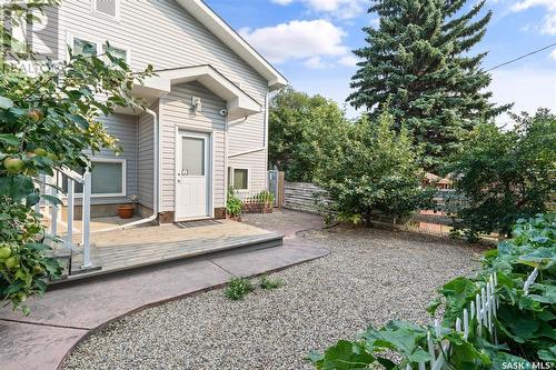 937 L Avenue N, Saskatoon, SK - Outdoor