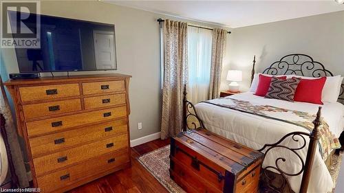 225 Parsons Avenue, North Bay, ON - Indoor Photo Showing Bedroom