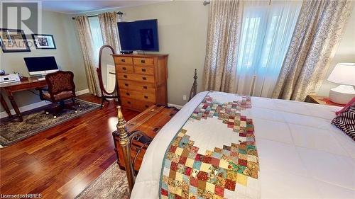 225 Parsons Avenue, North Bay, ON - Indoor Photo Showing Bedroom