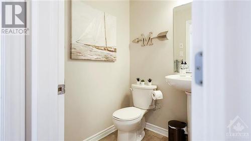 Powder room - 295 Bradwell Way, Ottawa, ON - Indoor Photo Showing Bathroom