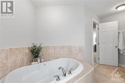 Ensuite - 