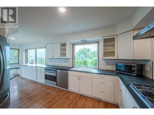 496 Haven Hill Road, Penticton, BC - Indoor Photo Showing Kitchen