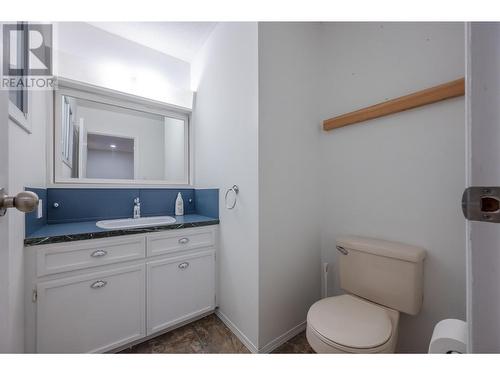 496 Haven Hill Road, Penticton, BC - Indoor Photo Showing Bathroom