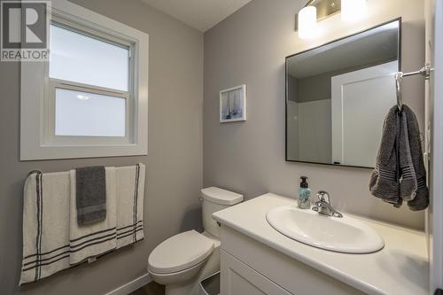 5542 W Venta Drive, Prince George, BC - Indoor Photo Showing Bathroom