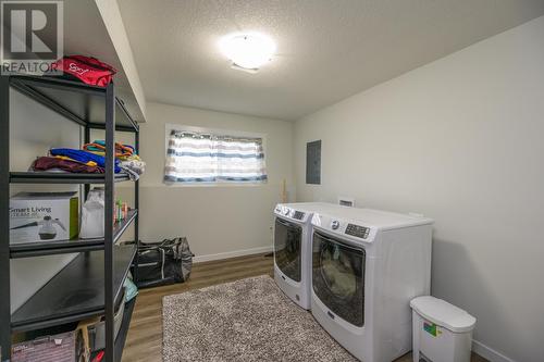 5542 W Venta Drive, Prince George, BC - Indoor Photo Showing Laundry Room