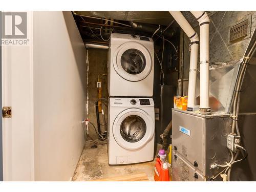 432-440 Ruggles Street, Prince George, BC - Indoor Photo Showing Laundry Room