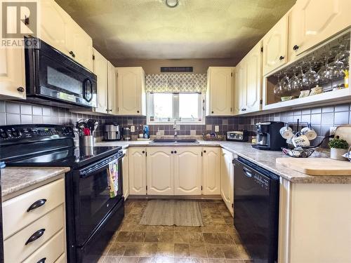 41 Winterland Road, Burin Bay Arm, NL - Indoor Photo Showing Kitchen