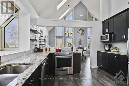 1700 Lakeshore Drive, Ottawa, ON - Indoor Photo Showing Kitchen