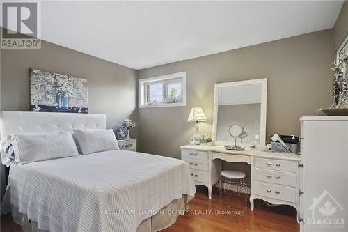 1700 Lakeshore Drive, Ottawa, ON - Indoor Photo Showing Bedroom