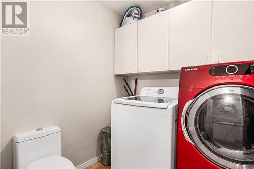 669-671 Mcgill Street, Hawkesbury, ON - Indoor Photo Showing Laundry Room