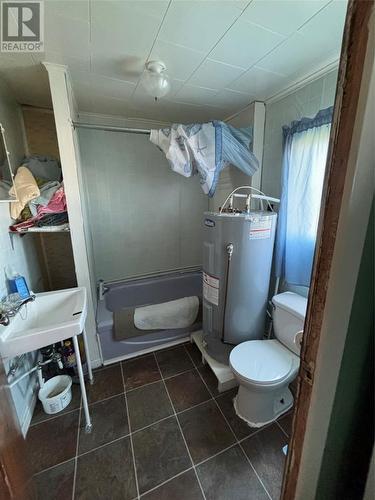 29 Main Road, Branch, NL - Indoor Photo Showing Bathroom