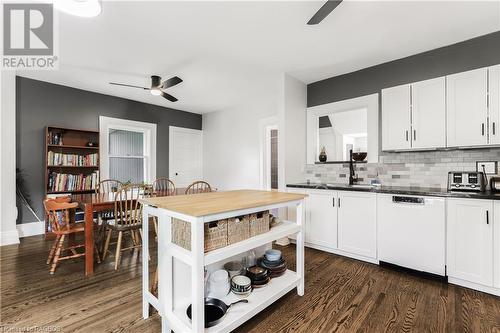 446 9Th Street E, Owen Sound, ON - Indoor Photo Showing Kitchen