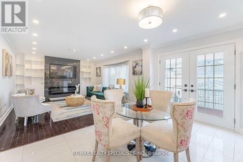 42 Mansbridge Crescent, Ajax (Northeast Ajax), ON - Indoor Photo Showing Dining Room