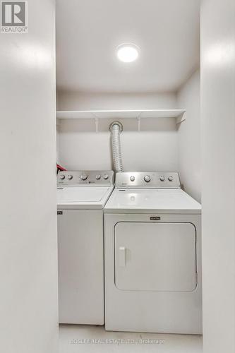 4 Thomas Avenue, Toronto (Highland Creek), ON - Indoor Photo Showing Laundry Room