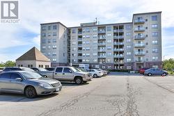 716 - 7405 GOREWAY DRIVE  Mississauga, ON L4T 0A3