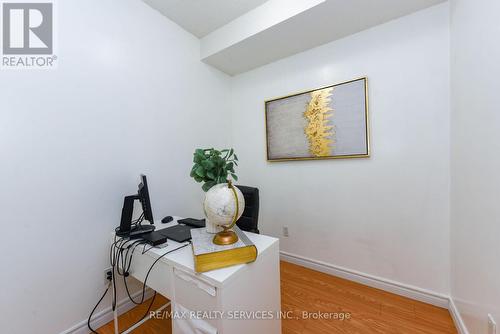 716 - 7405 Goreway Drive, Mississauga (Malton), ON - Indoor