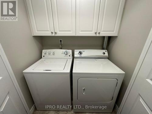 188 Ruhl Drive, Milton (Willmott), ON - Indoor Photo Showing Laundry Room