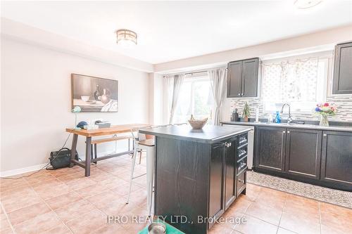 2461 Adamvale Crescent, Oakville, ON - Indoor Photo Showing Kitchen With Double Sink