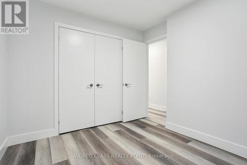 396 Hudson Drive, London, ON - Indoor Photo Showing Other Room