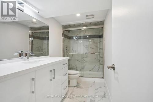 396 Hudson Drive, London, ON - Indoor Photo Showing Bathroom