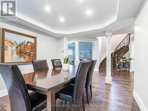 20 Barnes Court, Brampton (Snelgrove), ON - Indoor Photo Showing Dining Room