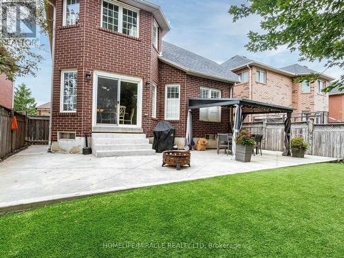 20 Barnes Court, Brampton, ON - Outdoor